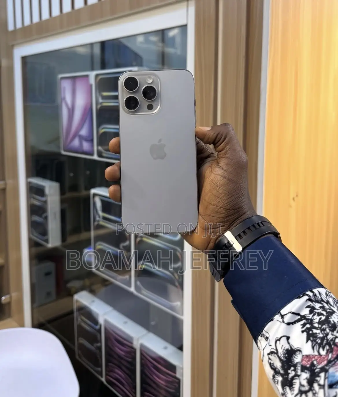 Apple iPhone 16 Pro Max 512 GB Gray