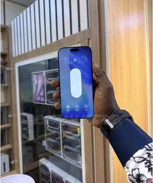 Apple iPhone 16 Pro Max 512 GB Gray