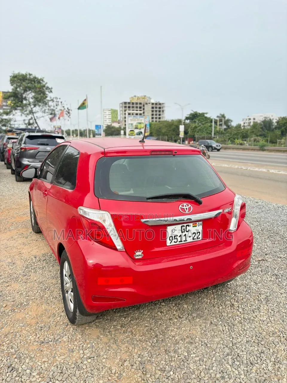Toyota Yaris 2013 Red