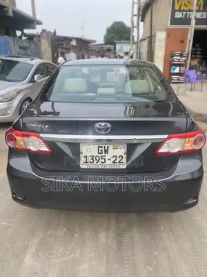 Toyota Corolla 2013 Gray