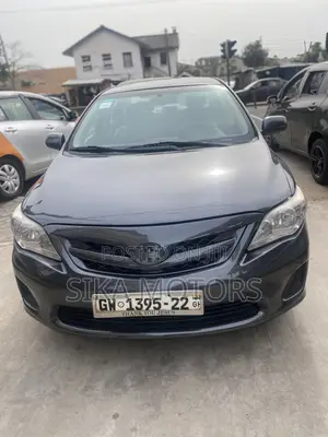 Toyota Corolla 2013 Gray