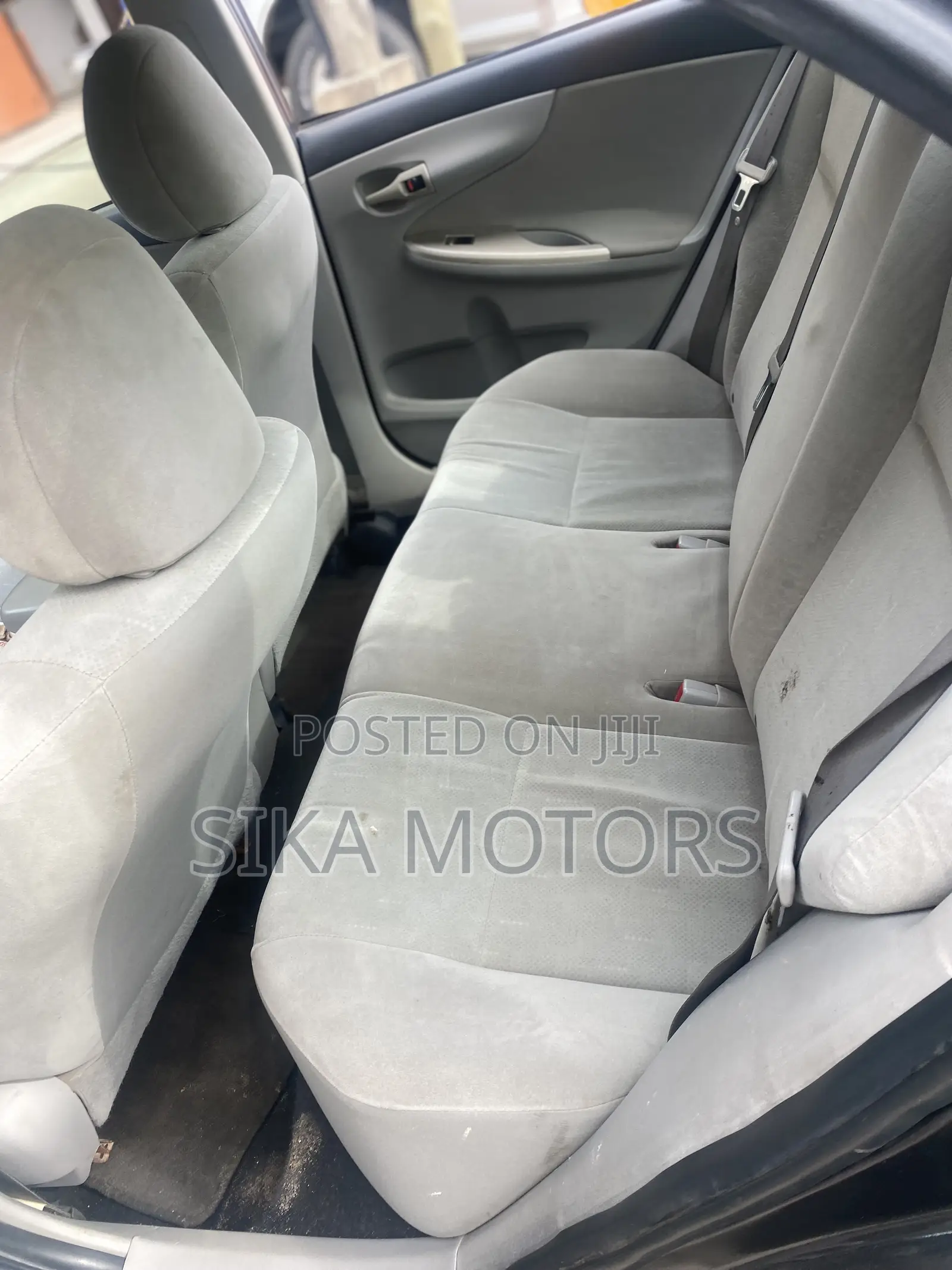Toyota Corolla 2013 Gray