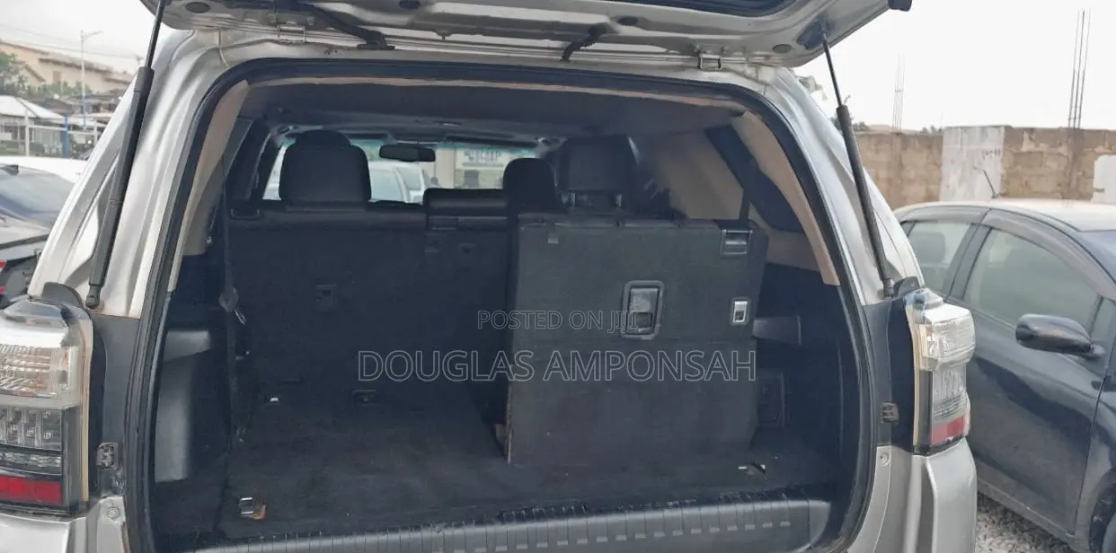 Toyota 4-Runner 2015 Silver
