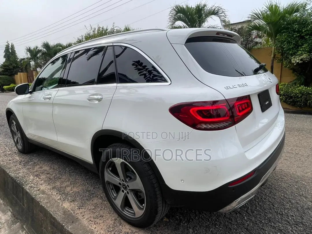 Mercedes-Benz GLC-Class 2021 White
