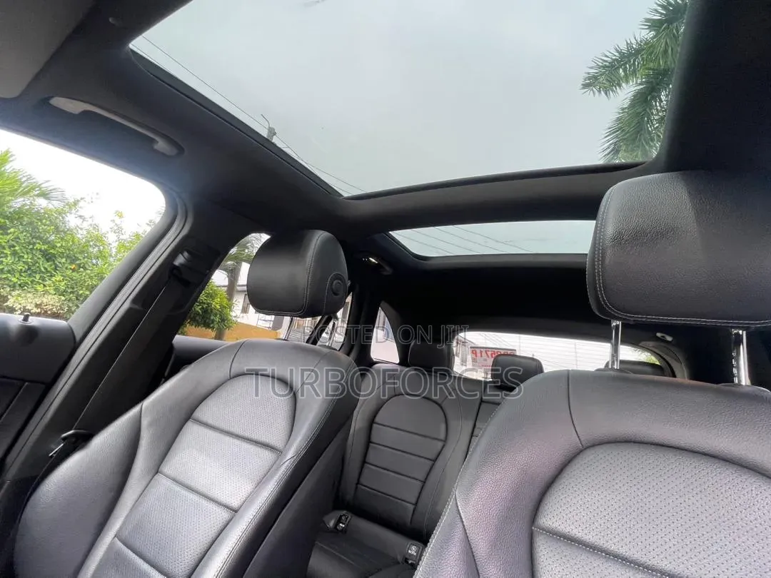 Mercedes-Benz GLC-Class 2021 White