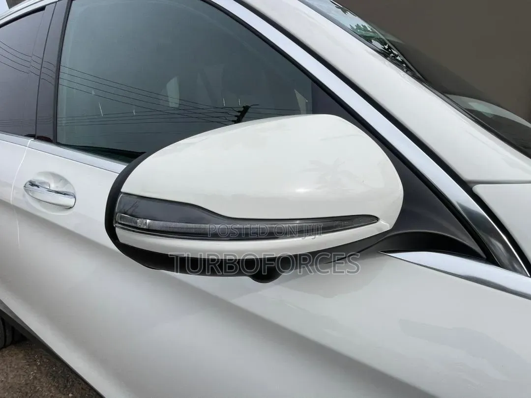 Mercedes-Benz GLC-Class 2021 White