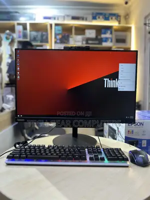 Desktop Computer Lenovo 16GB Intel Core i5 SSD 512GB