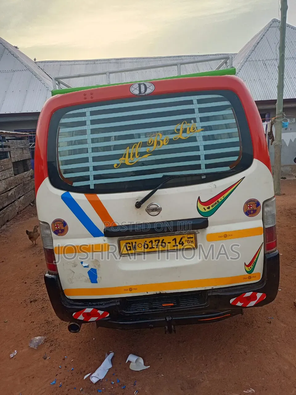 Nissan Caravan (Urvan) 1987 White