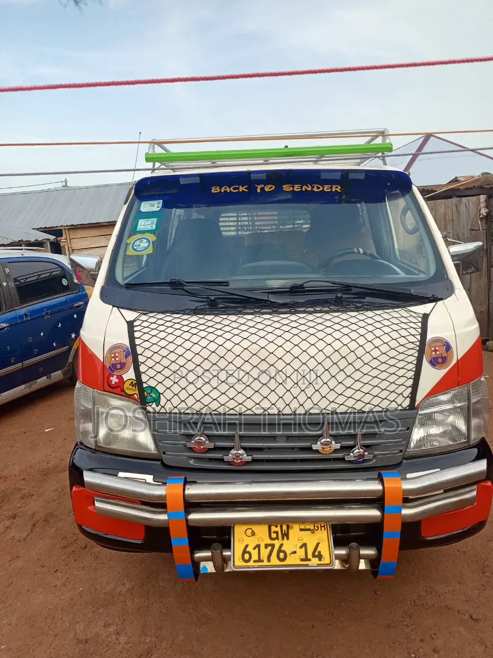 Nissan Caravan (Urvan) 1987 White