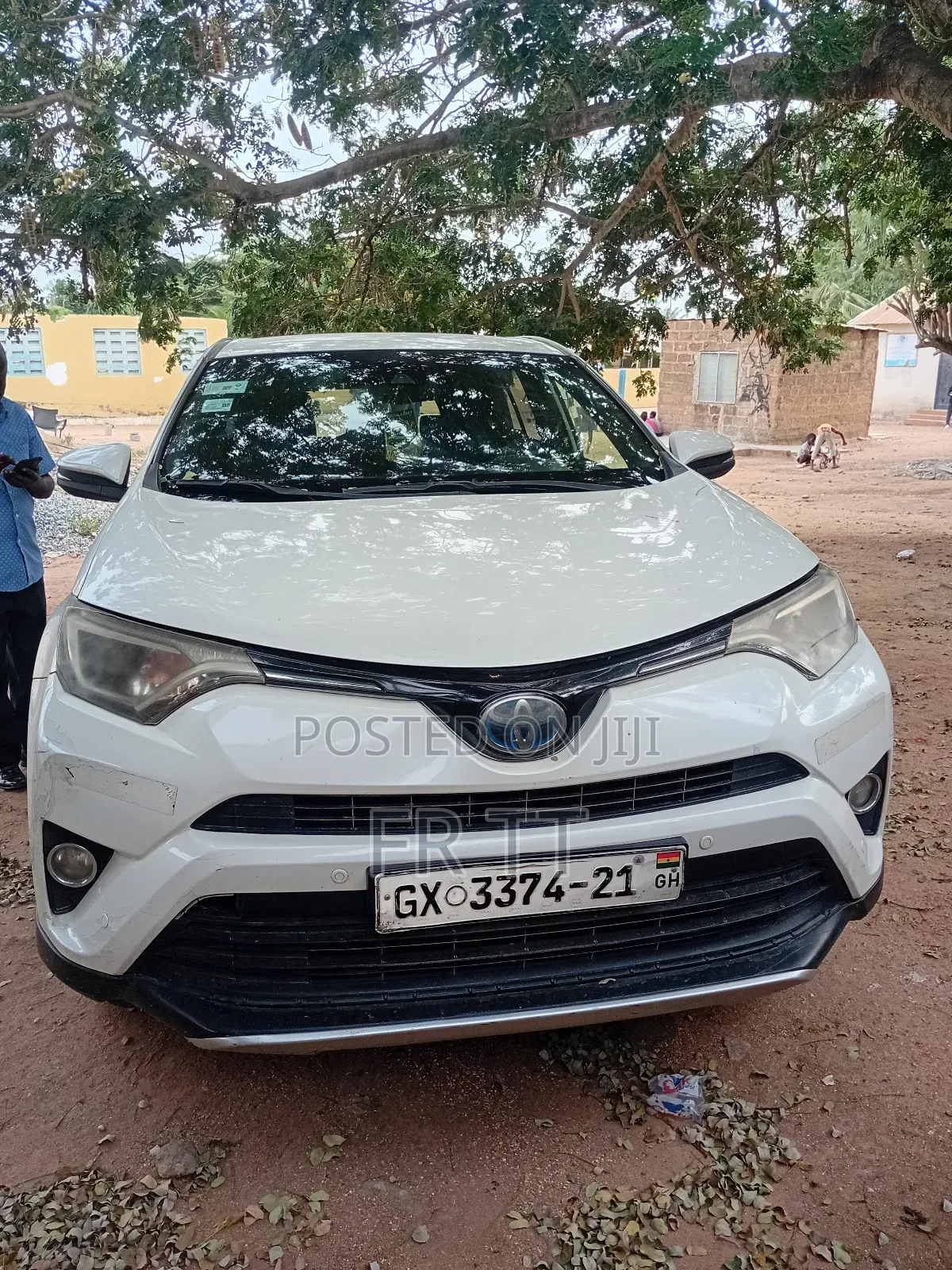 Toyota RAV4 Hybrid 2017 White