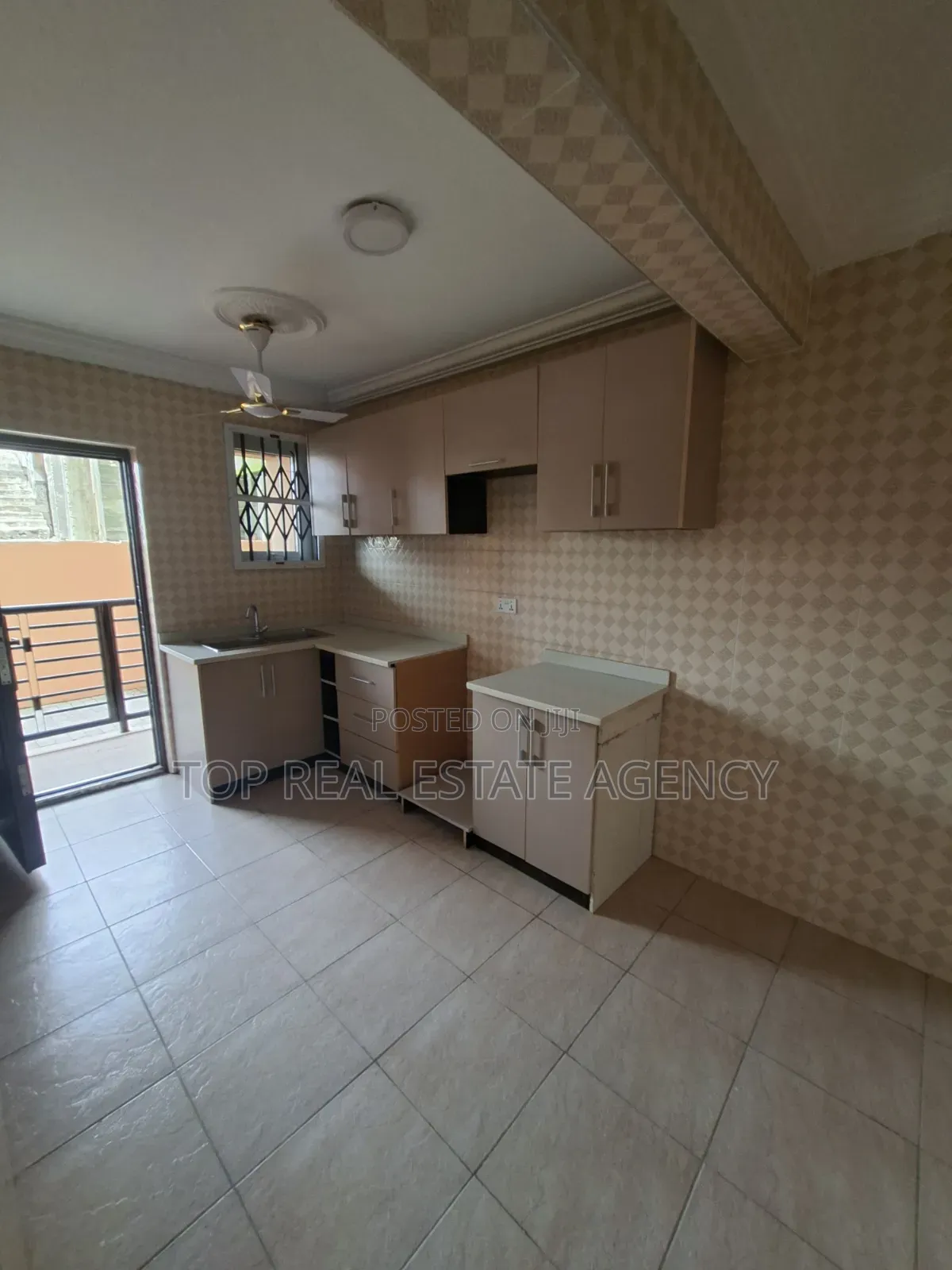 2bdrm Apartment in Oyarifa Kb, Owusu Ansah for rent