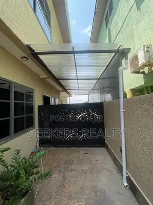 4bdrm House in Seekers Realty, Baatsona Total for rent
