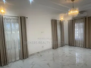 4bdrm House in Seekers Realty, Baatsona Total for rent