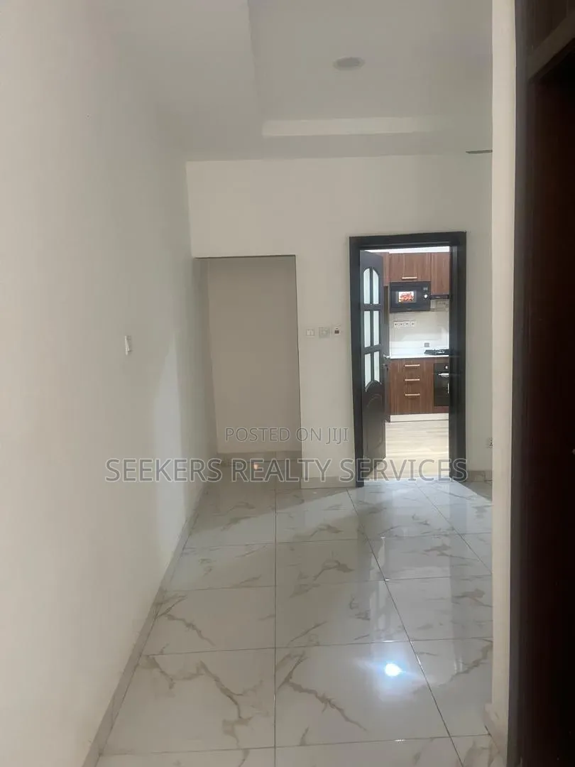 4bdrm House in Seekers Realty, Baatsona Total for rent