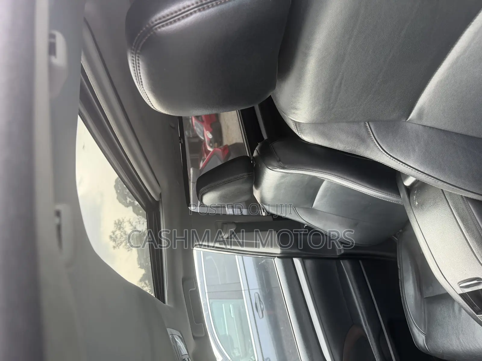 Toyota Highlander XLE 4x4 V6 (3.5L 6cyl 8A) 2018 Black