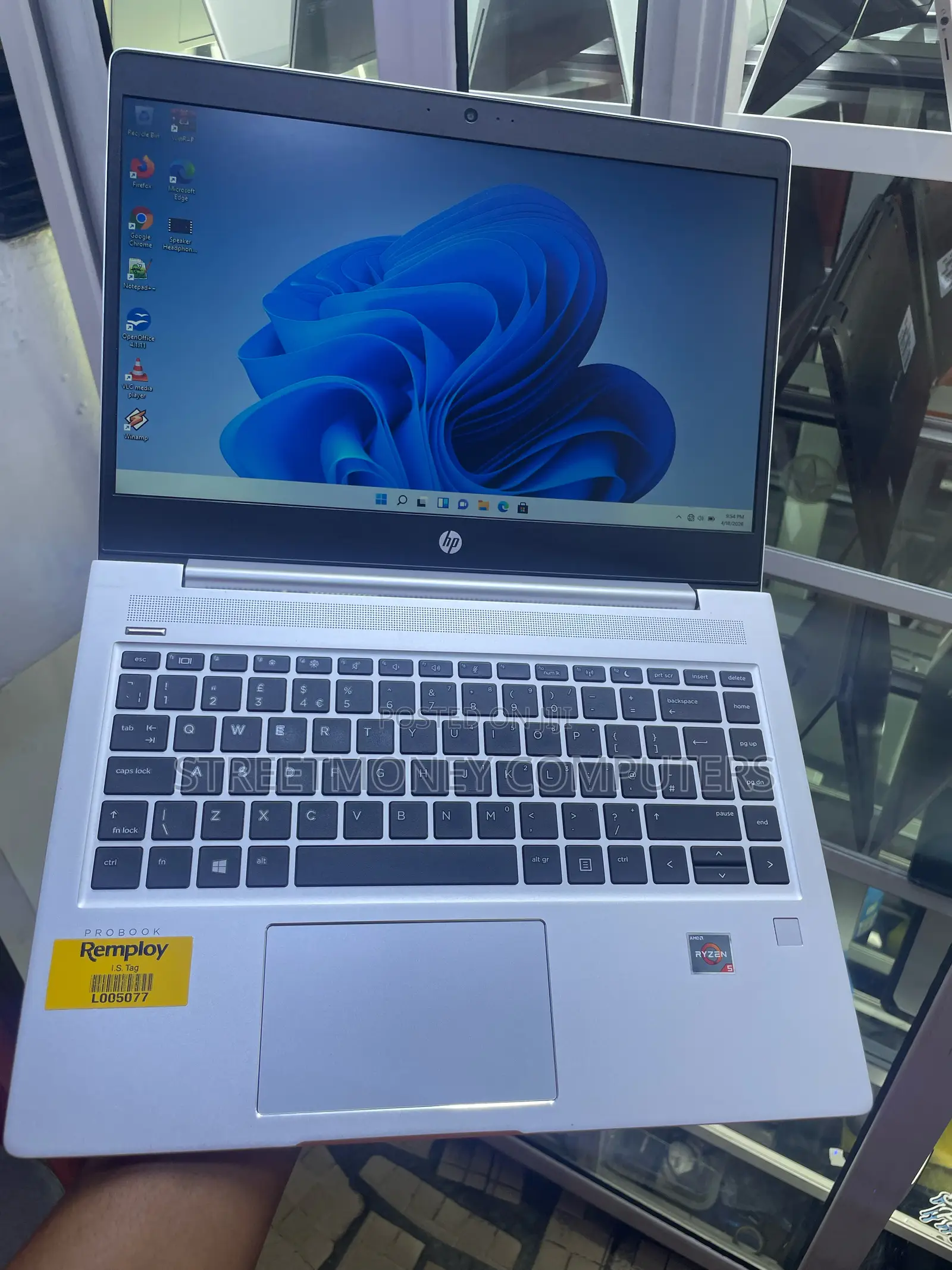 Laptop HP ProBook 445R G6 8GB AMD Ryzen 5 SSD 256GB
