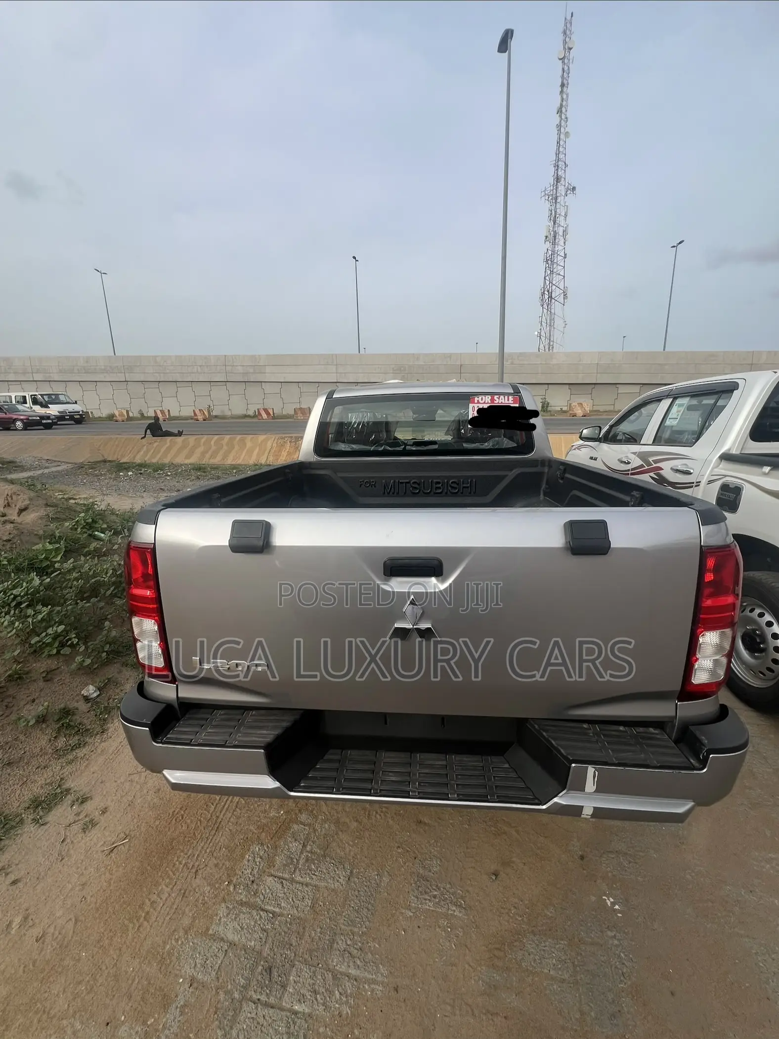 New Mitsubishi L200 2025 Gray