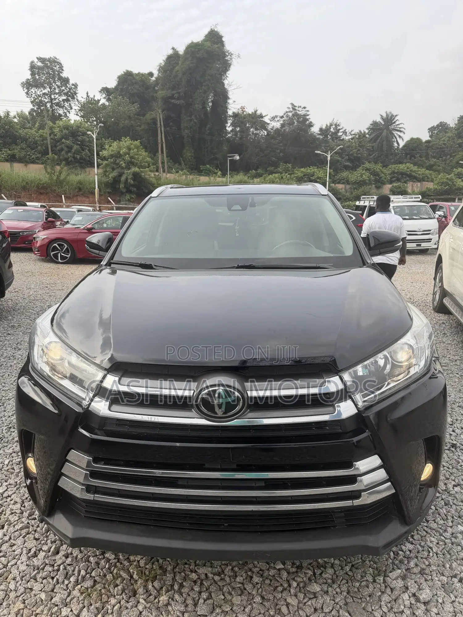 Toyota Highlander XLE 4x4 V6 (3.5L 6cyl 8A) 2018 Black