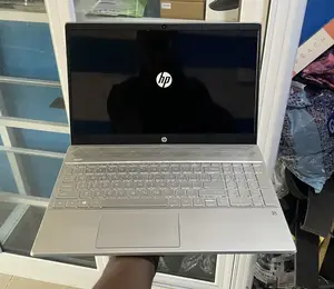 Laptop HP Pavilion 15-cs3063cl 8GB Intel Core i7 SSD 256GB
