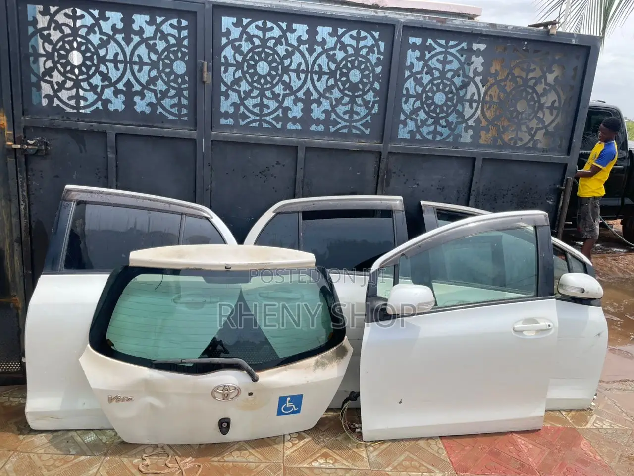 Toyota Vitz / Yaris Doors 2007-2010