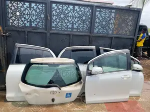 Toyota Vitz / Yaris Doors 2007-2010