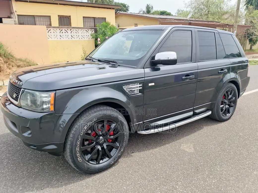 Land Rover Range Rover Sport Supercharged 4x4 (5.0L 8cyl 6A) 2012 Black