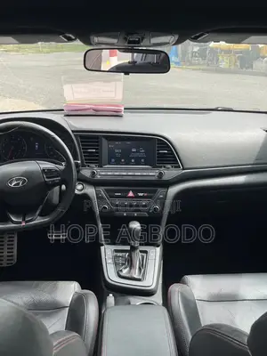 Hyundai Elantra Sport 2018 Gray