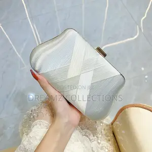 Ribbon Pattern Clutch