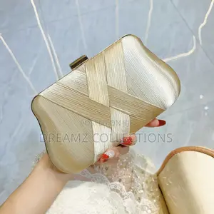 Ribbon Pattern Clutch