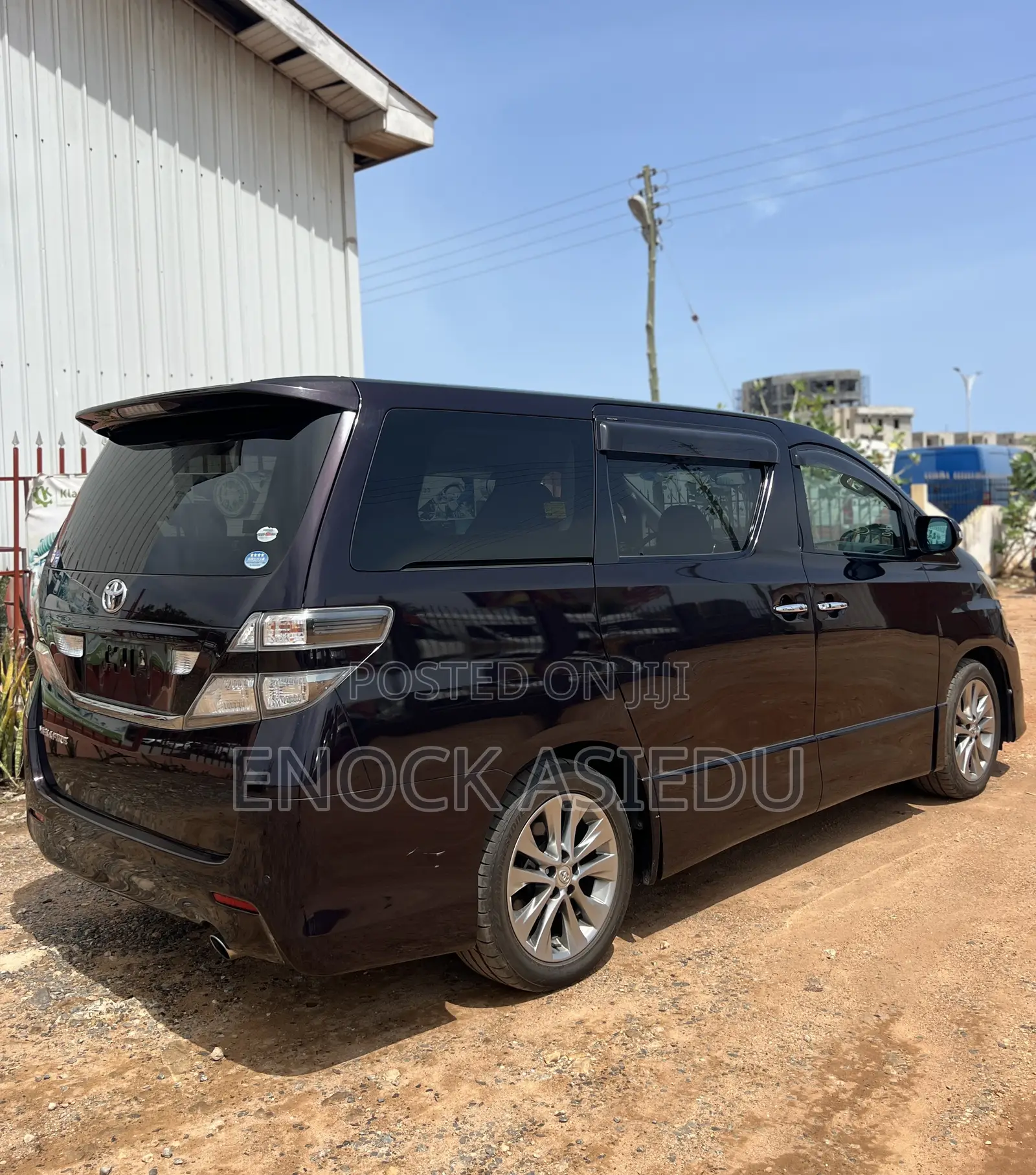 Toyota Vellfire 2010 Black