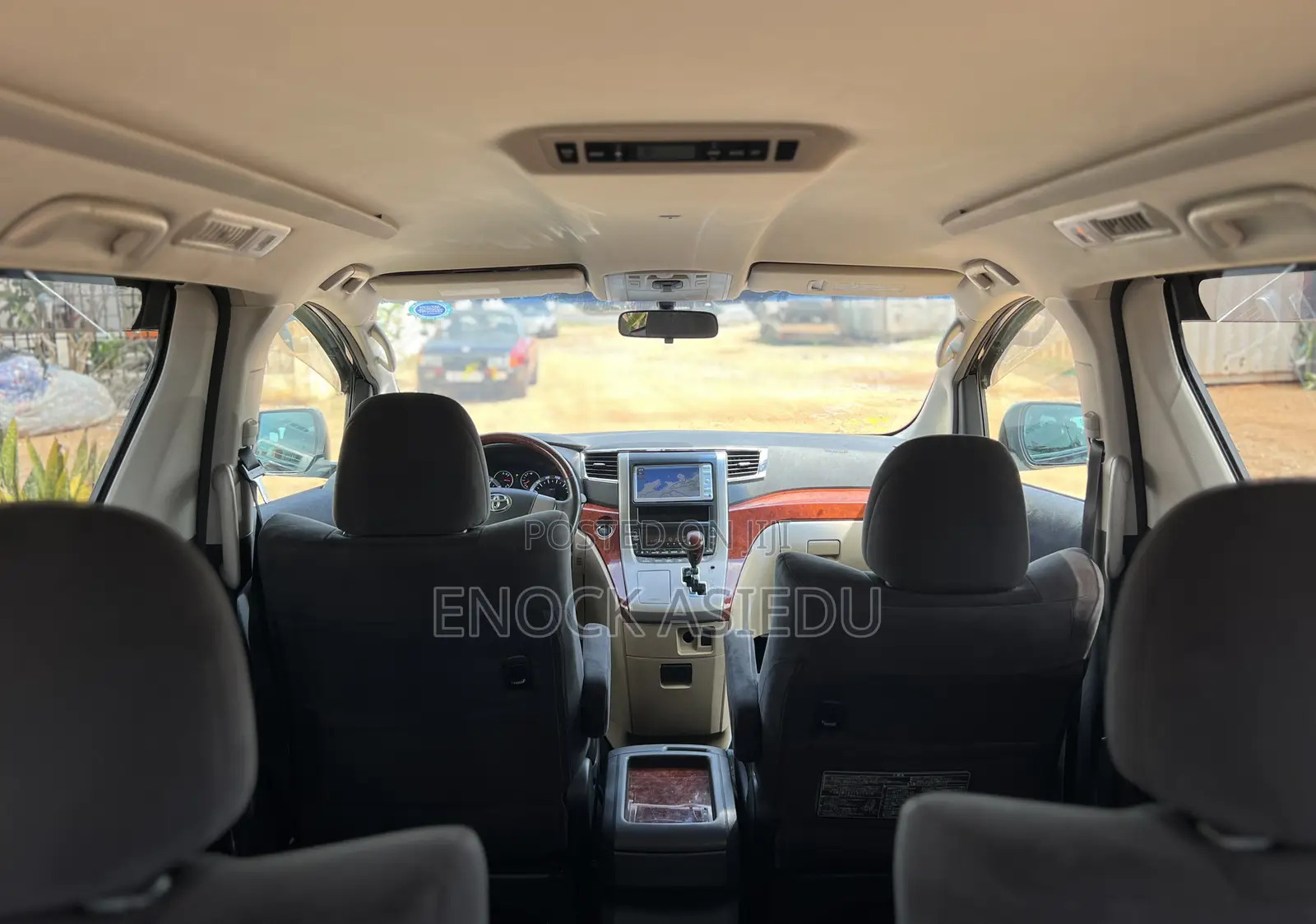 Toyota Vellfire 2010 Black