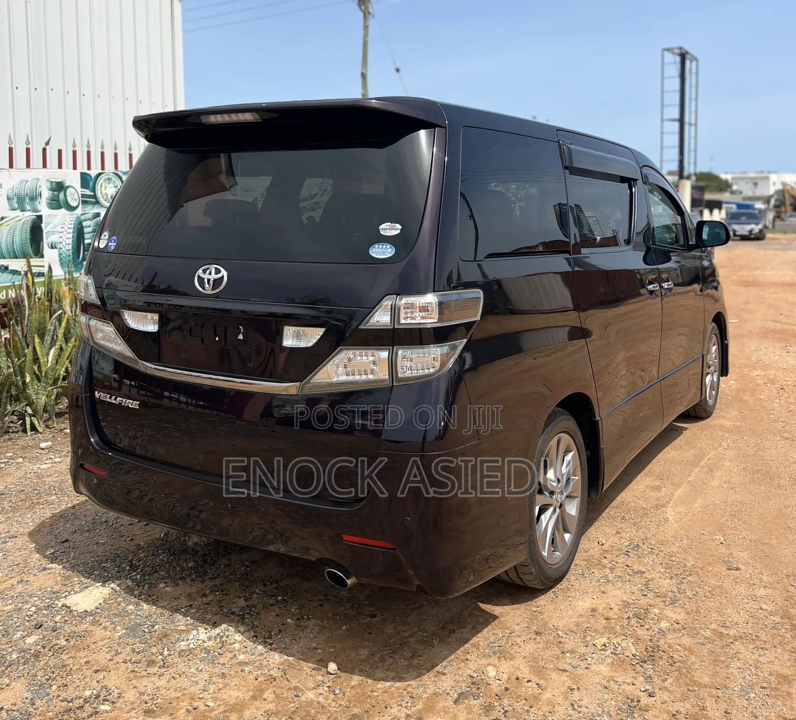Toyota Vellfire 2010 Black