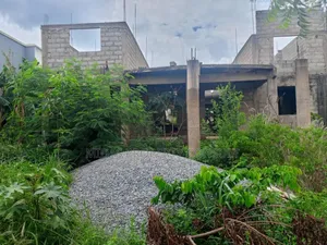 6bdrm House in Municipal Assembly, Pentecost for sale