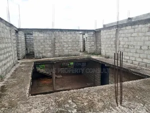 6bdrm House in Municipal Assembly, Pentecost for sale