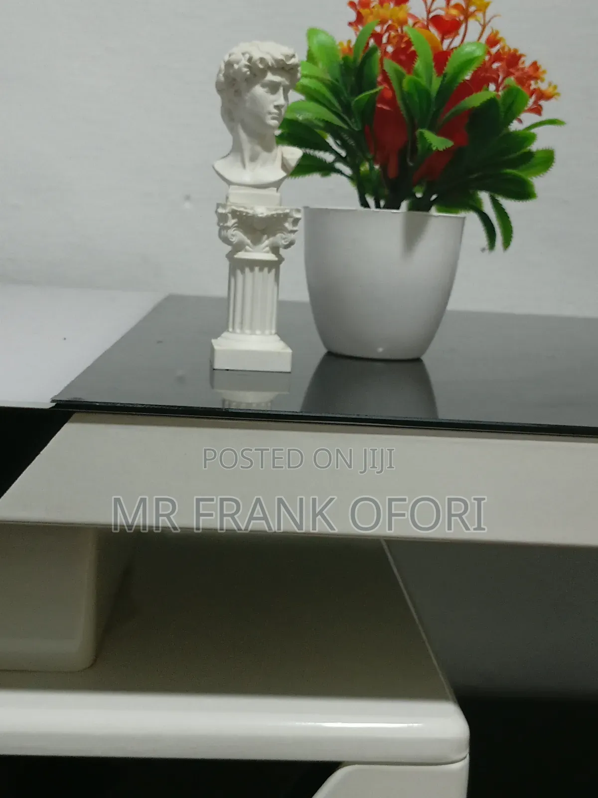 Room And Office Decoration Roman Columns Status