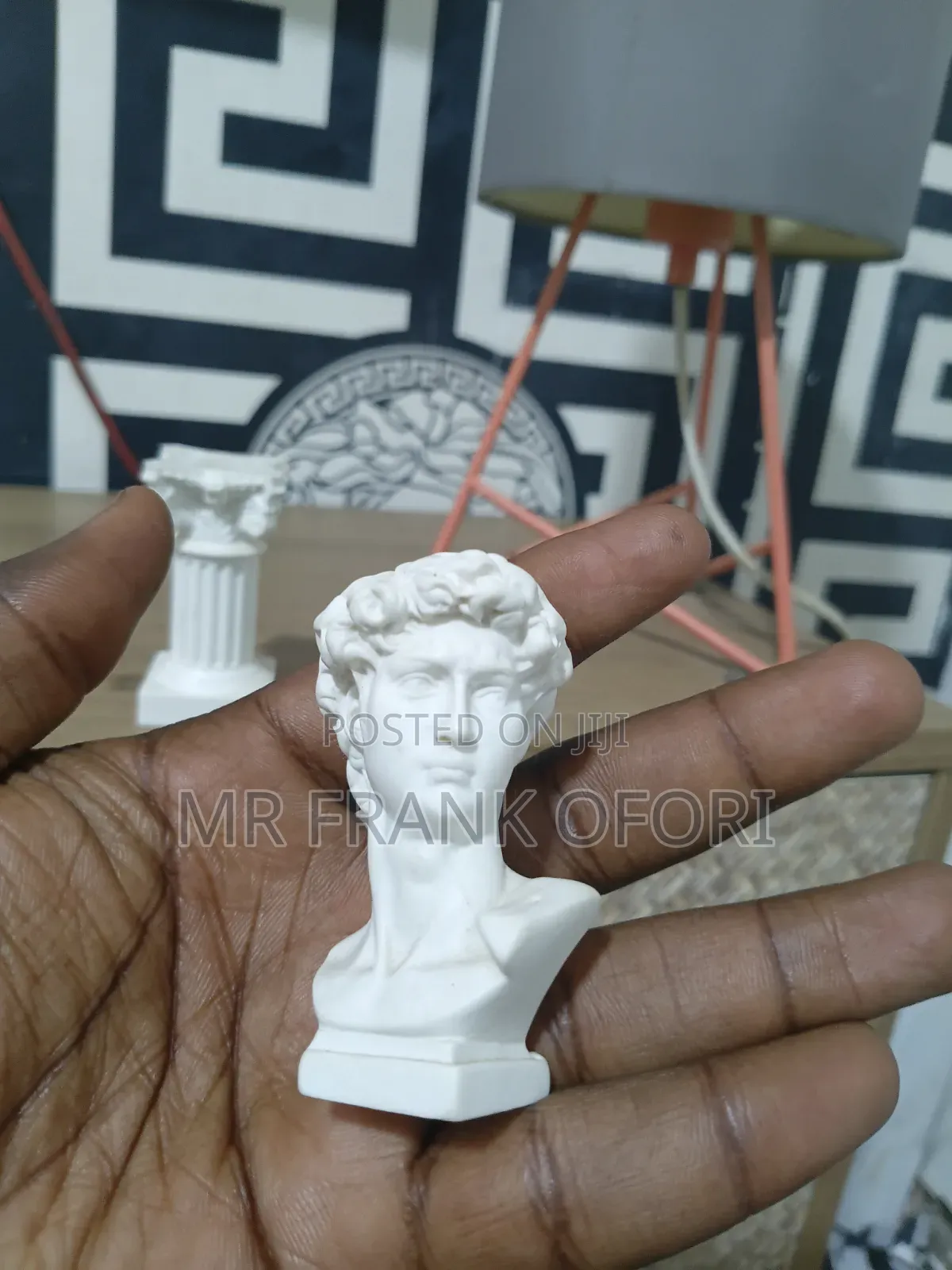 Room And Office Decoration Roman Columns Status