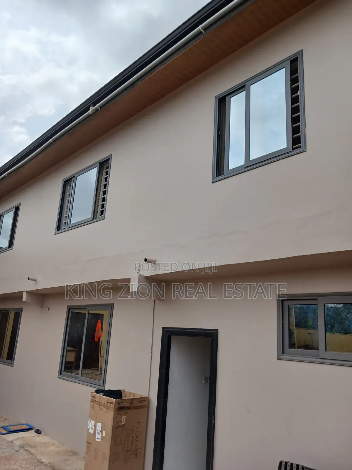 3bdrm Apartment in Kingzion Real, Last Stop for rent