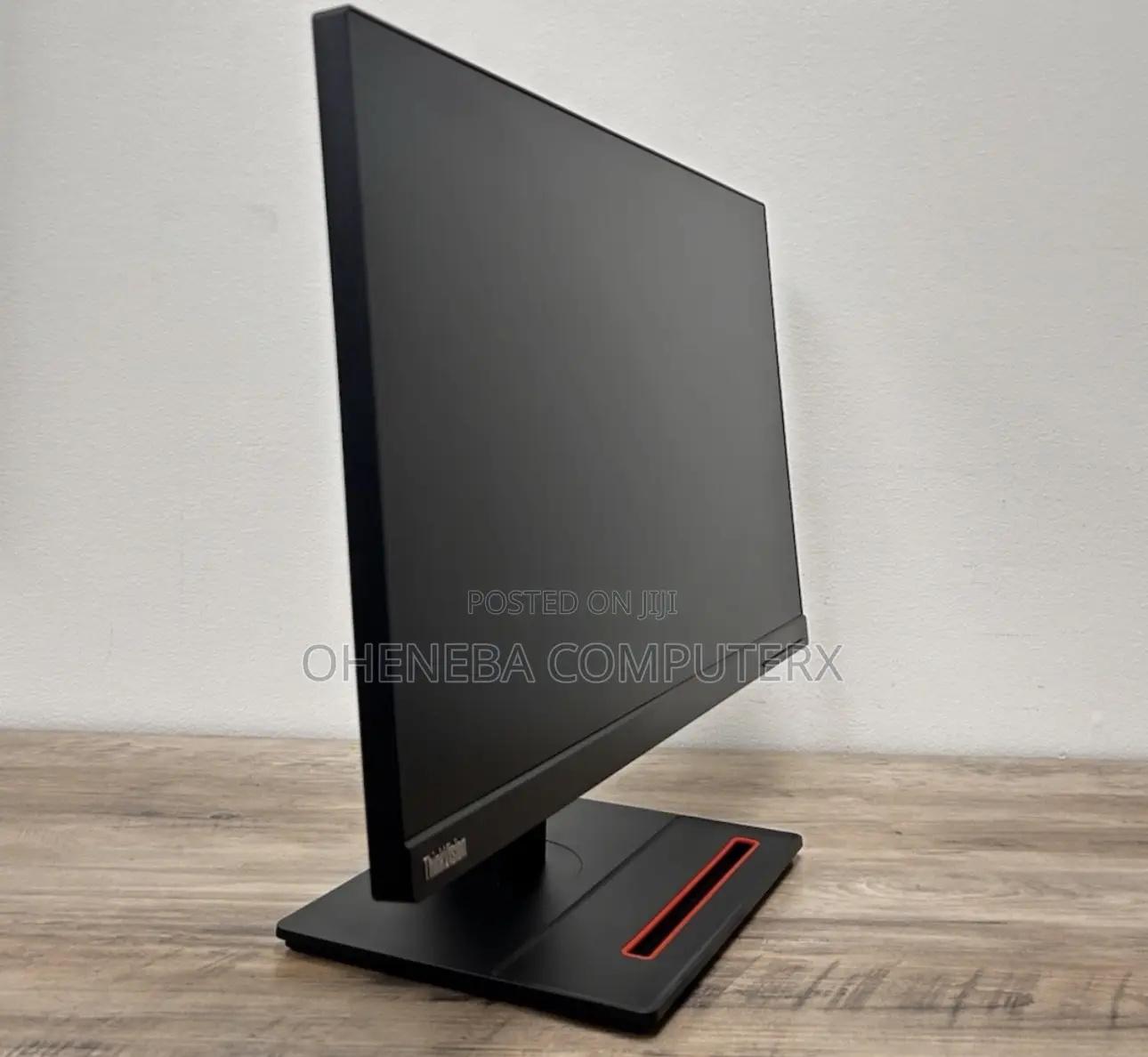 Lenovo Thinkvision 24-Inches Computer Monitor