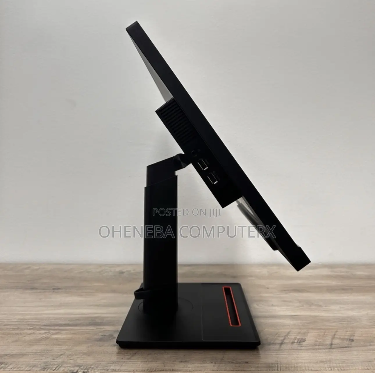 Lenovo Thinkvision 24-Inches Computer Monitor
