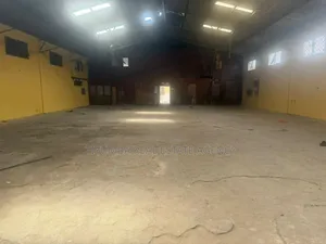 1500sqm Warehouse for Rent in the North Industrial Area.
