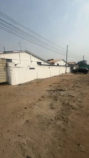 1500sqm Warehouse for Rent in the North Industrial Area.