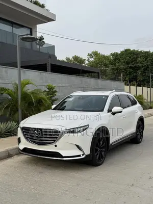 Mazda CX-9 Signature 2022 White