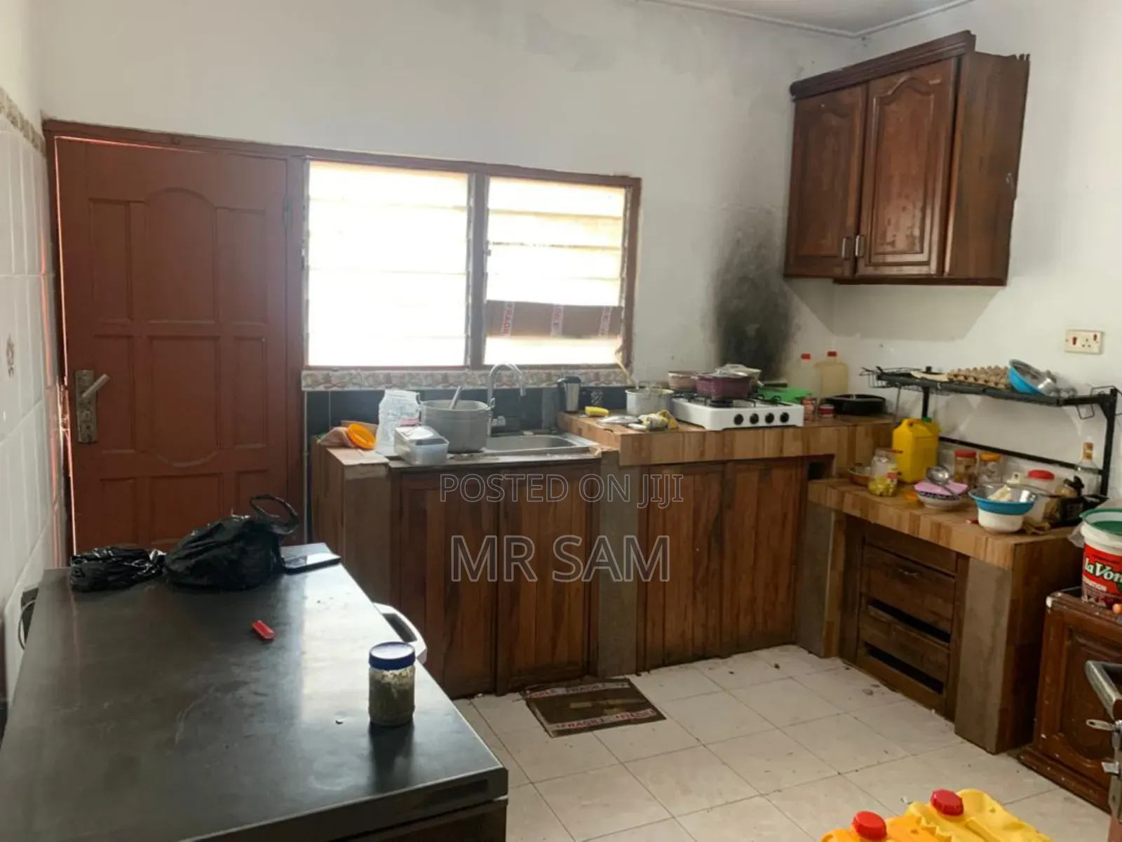 5bdrm House in Sam Properties, Old Barrier for sale