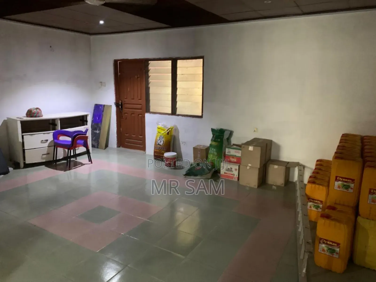 5bdrm House in Sam Properties, Old Barrier for sale