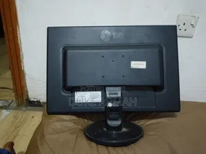 Lg 22-Inch Widescreen Monitor(Flatron W2242te)