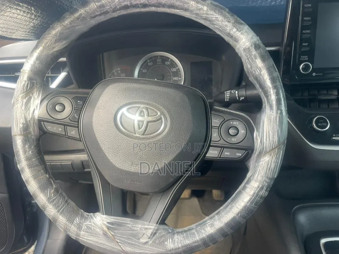 Toyota Corolla SE 2022 Blue
