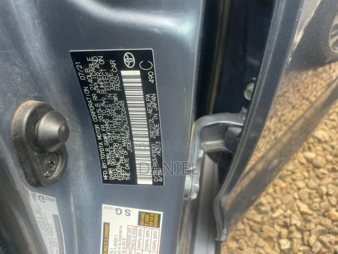 Toyota Corolla SE 2022 Blue
