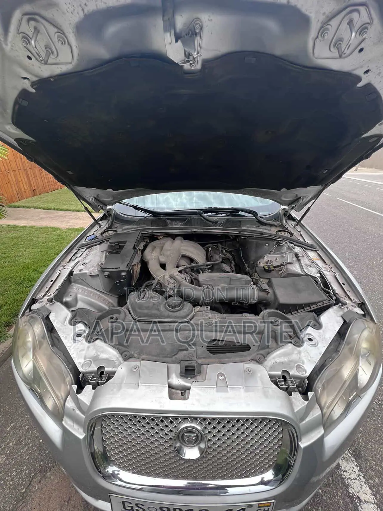 Jaguar XF 2011 Silver