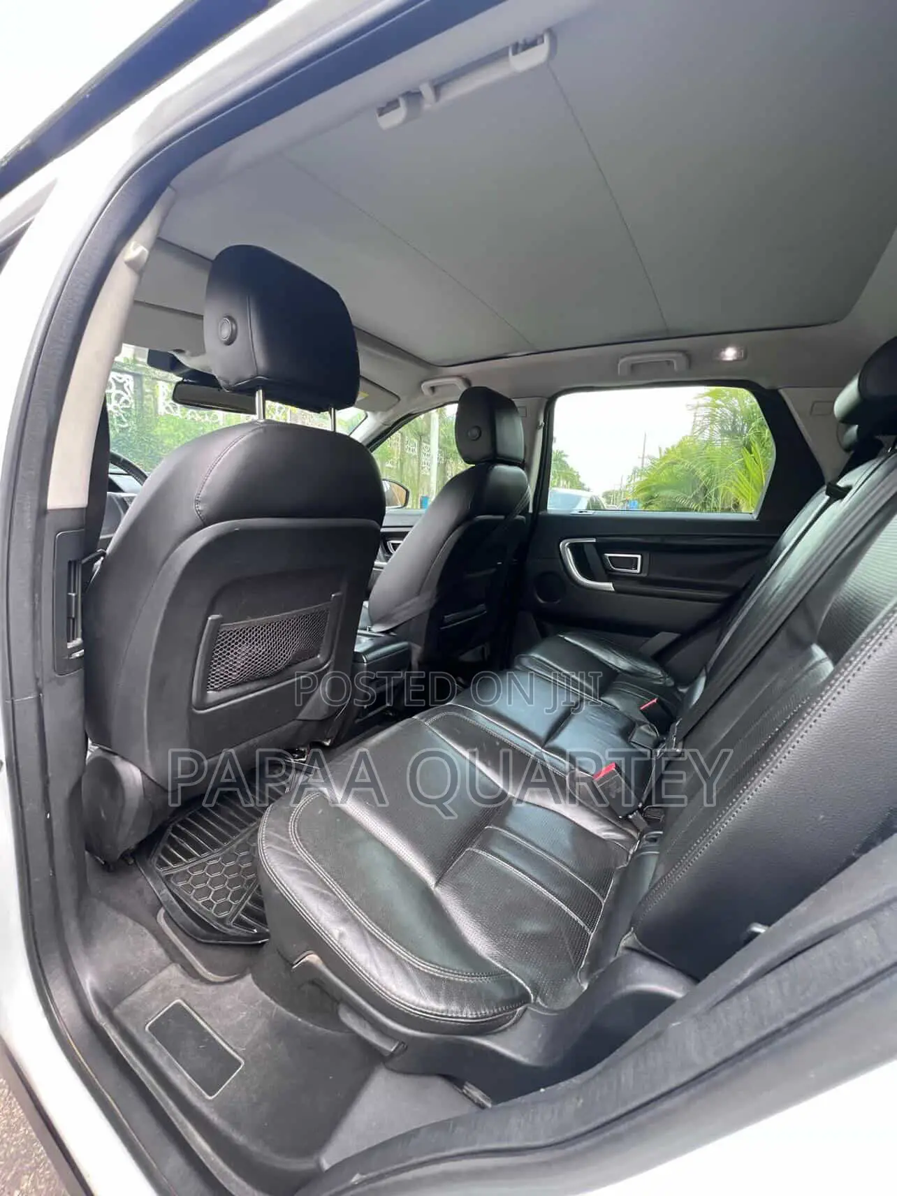 Land Rover Discovery 2019 White