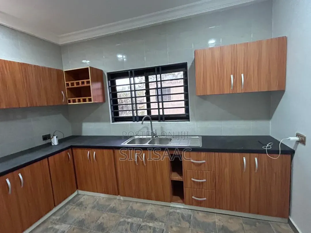 3bdrm House in Amasaman for sale